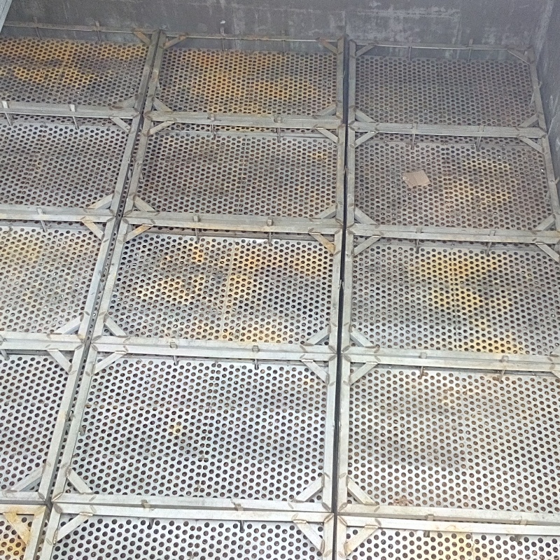 填料装置
